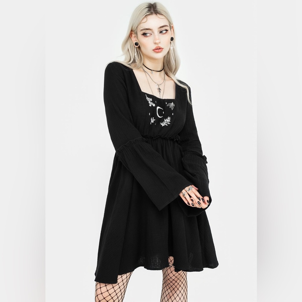 Aradia Embroidered Mini Dress Sz 14 – Gothic Moon Embroidery Statement